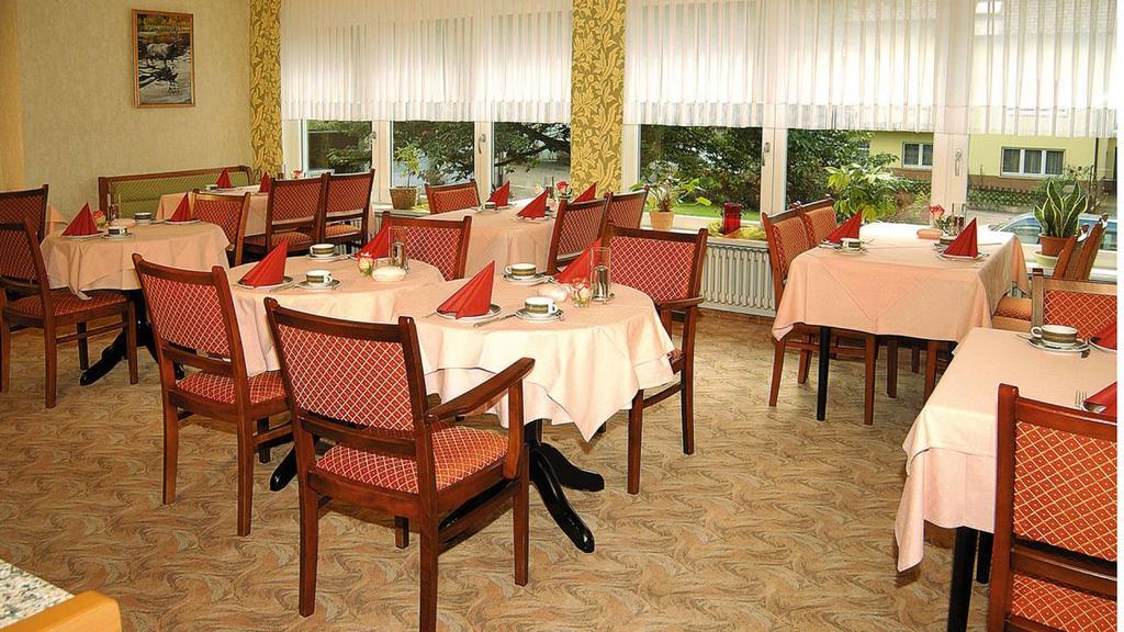 Akzent Hubertus Hotel Bad Peterstal-Griesbach Restaurant photo
